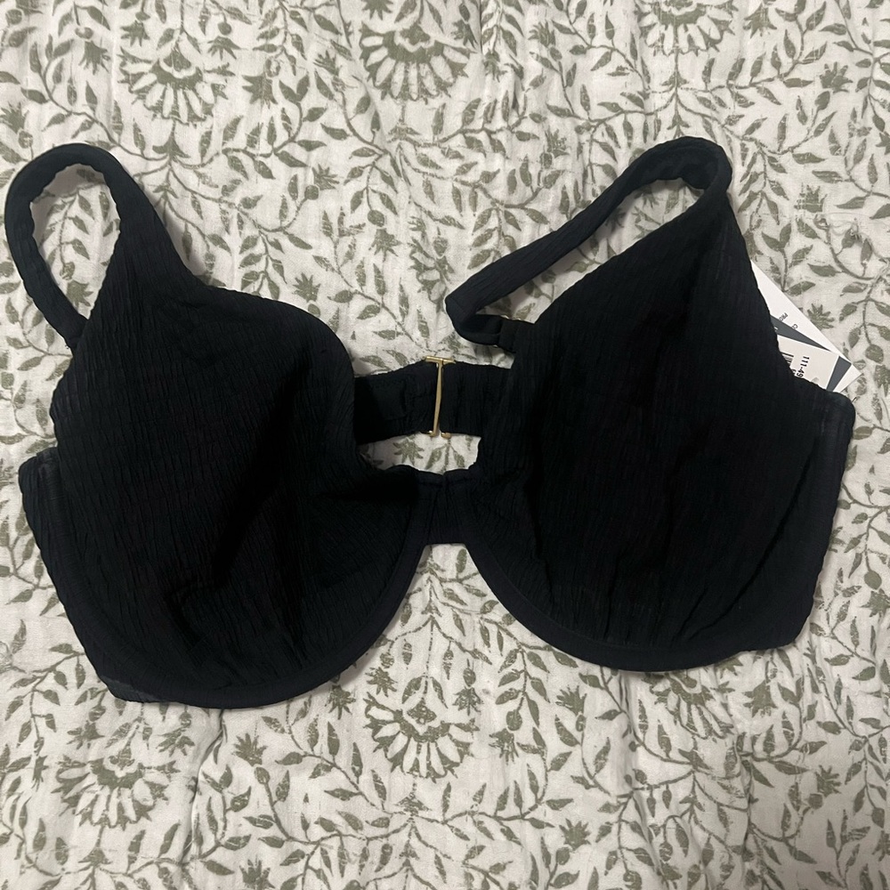 NWT Smocked swim top